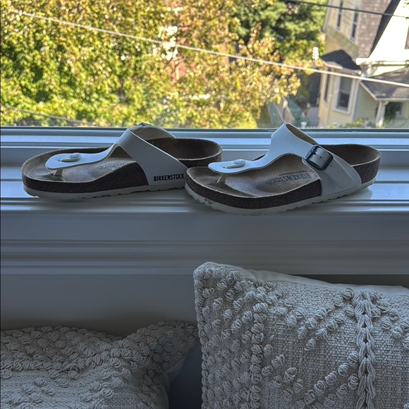 Birkenstock White Sandals with Brown Footbed - Picture 1 of 9